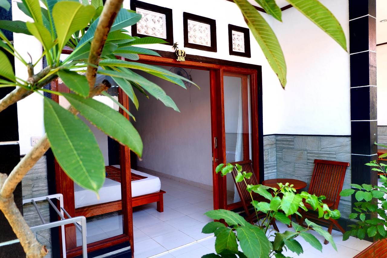 Rajuna Homestay Lembongan Exterior foto